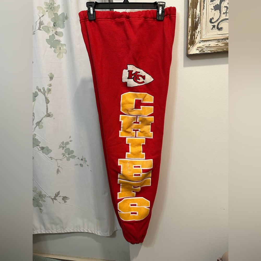 Chiefs sweatpants